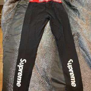 supreme leggings